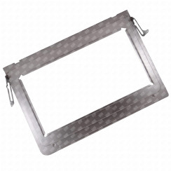 Porte arrière avec charnière