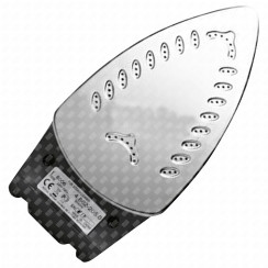 Fer à repasser vapeur à semelle légère