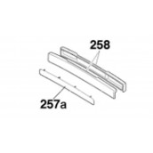 Poignée postérieur panier (repère 258)