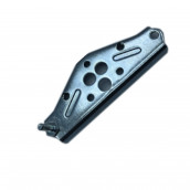 Charnière inférieure