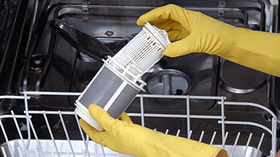 Comment nettoyer le filtre d’un lave-vaisselle ?