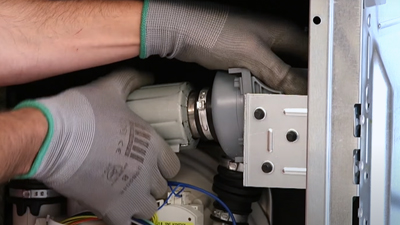 Comment changer la pompe de cyclage d’un lave-vaisselle ?