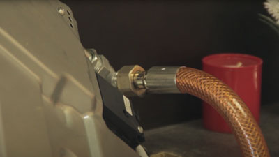 Comment et quand remplacer le tuyau de gaz d'une plaque de cuisson ?